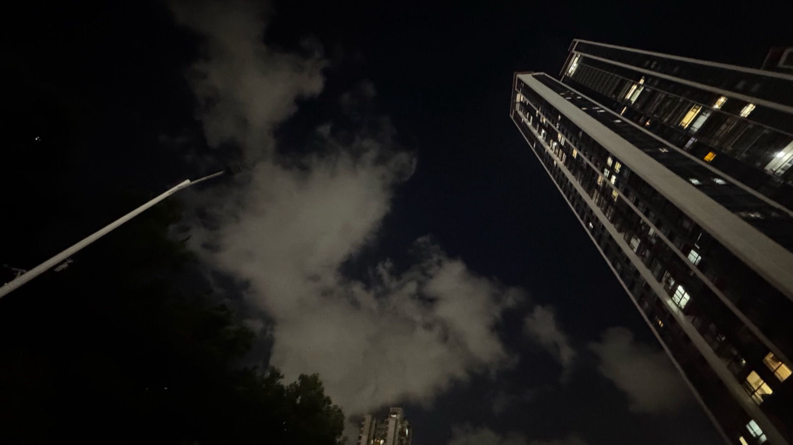 夜空夜云